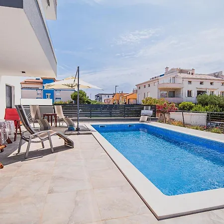 Apartment Kamenjak With Pool&seaview