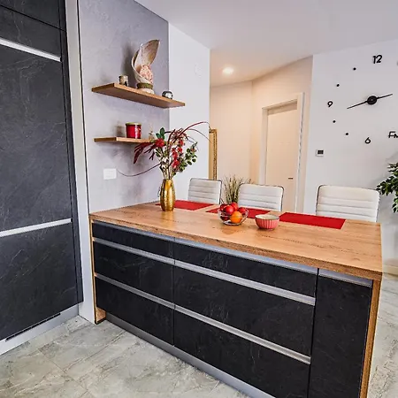 Apartment Kamenjak With Pool&seaview